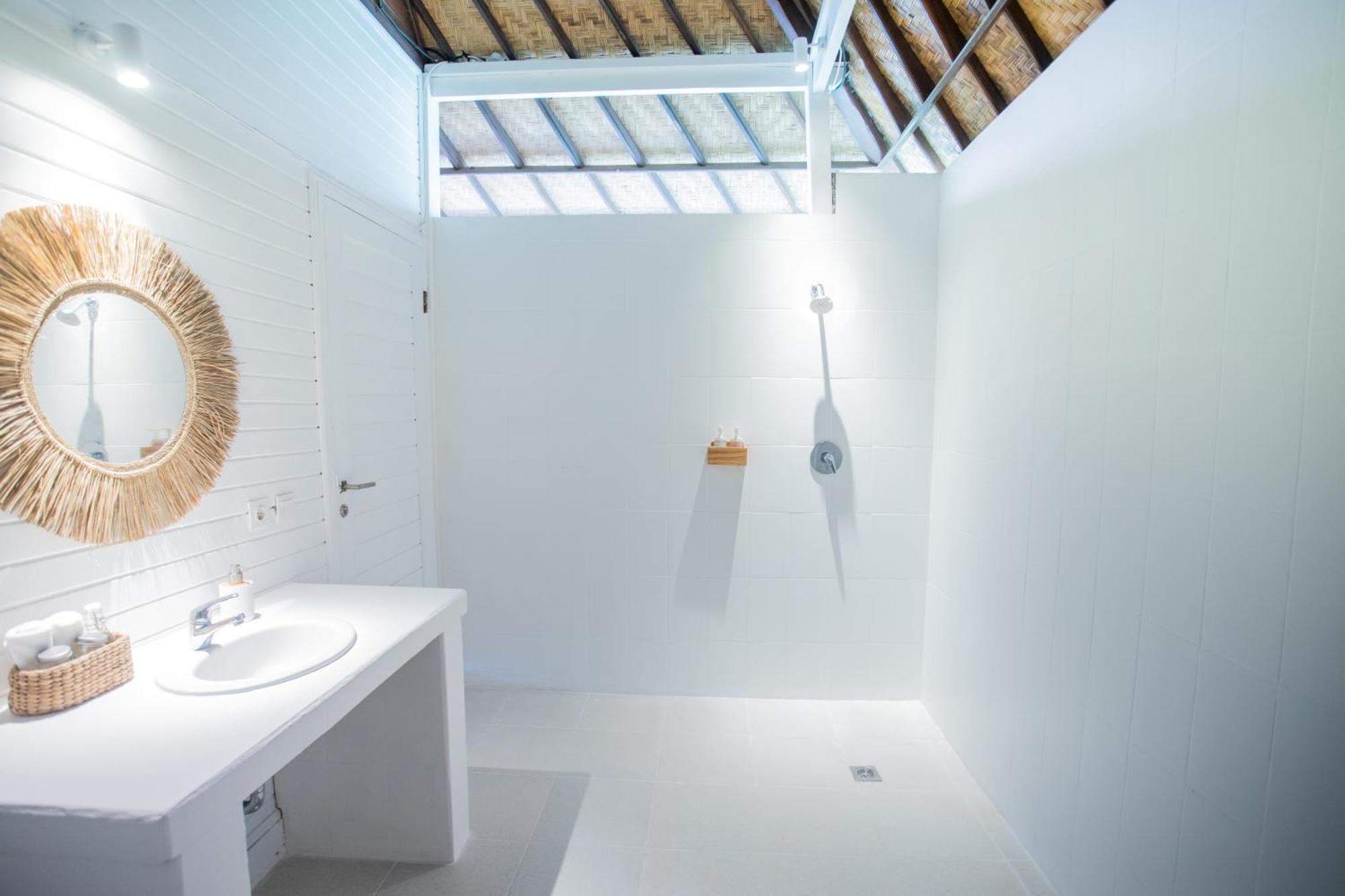 Stardust Villas Nusa Lembongan  Bagian luar foto