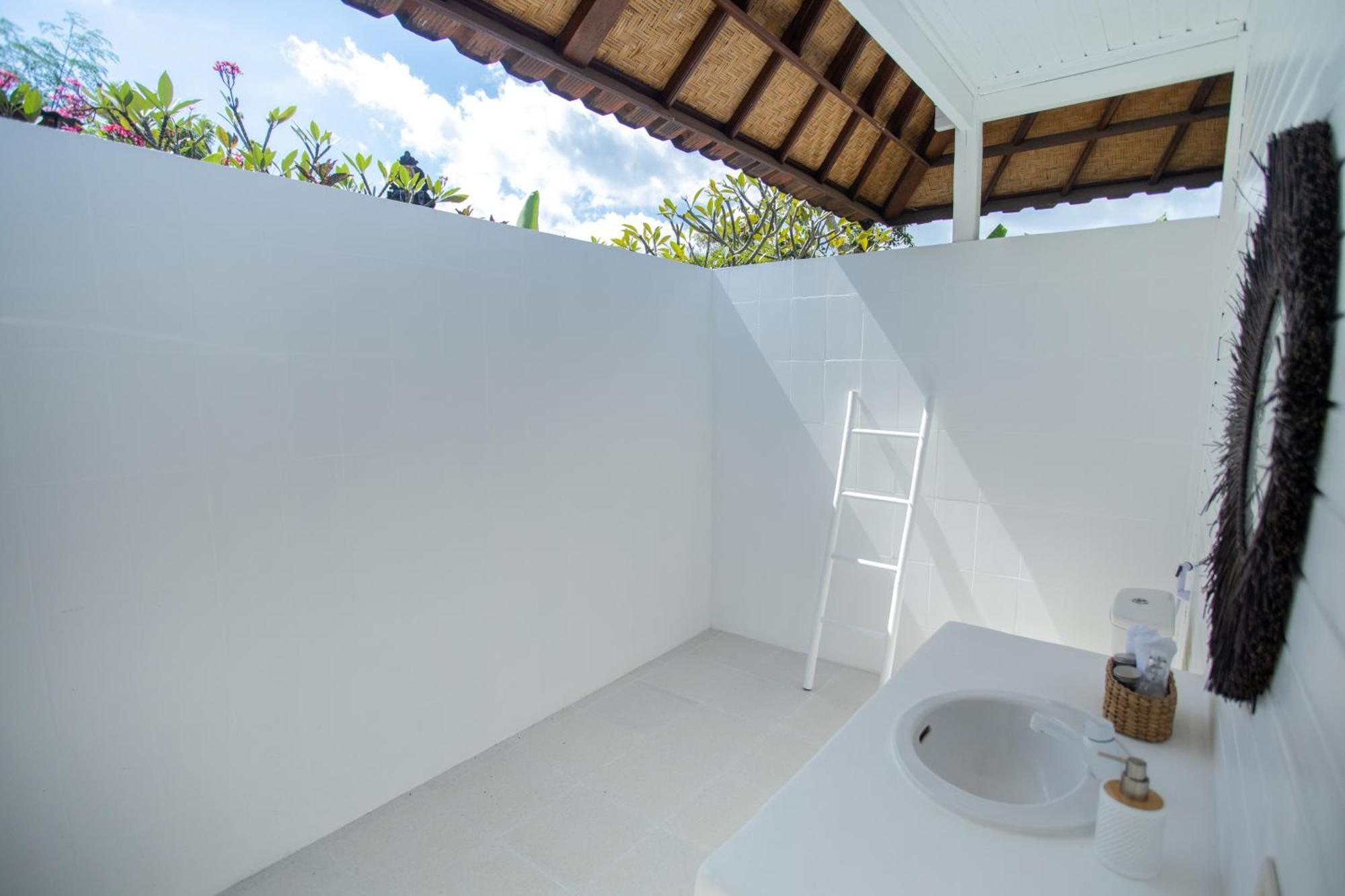 Stardust Villas Nusa Lembongan  Bagian luar foto